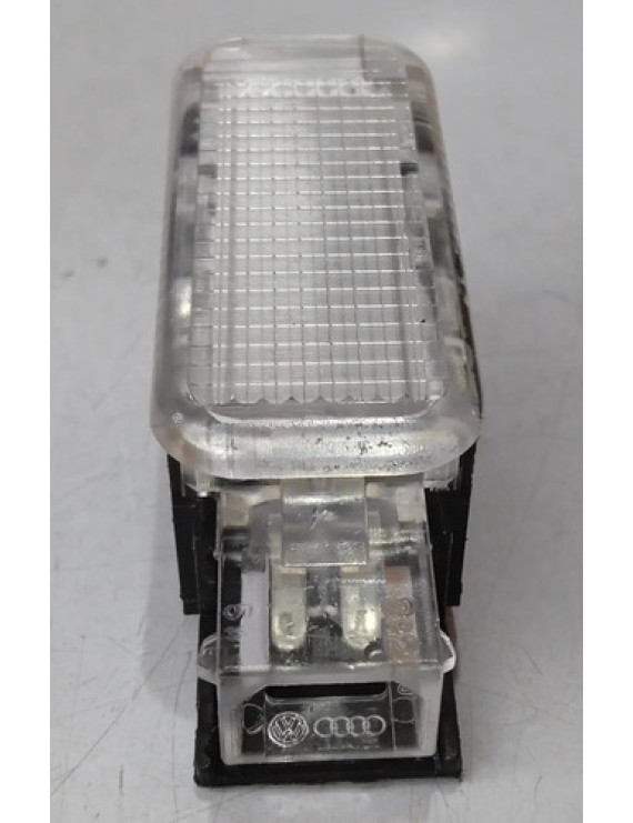 Lanterna Luz Cortesia Porta Malas Audi A4 2008 - 2012