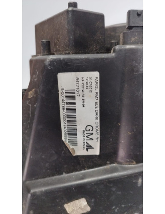 Farol Direito Gm Spin 2013 2014 2015 2016 Direito