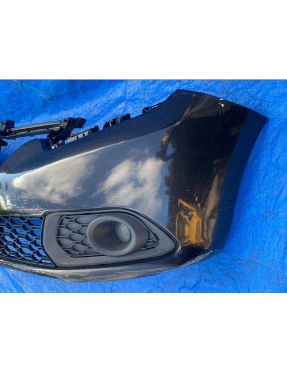 Parachoque Dianteiro Sandero 2014 15 16 17 2018 / Detalhe Preto