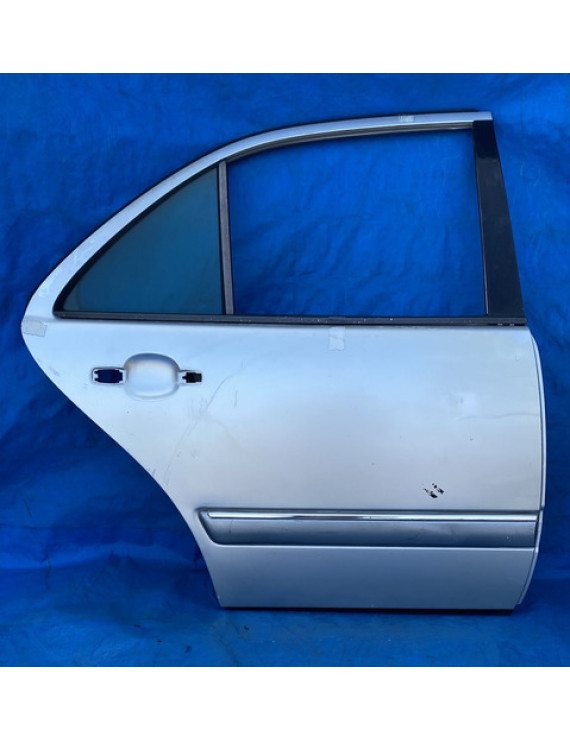 Porta Traseira Direita Mercedes E320 1995 A 2002 Traseira Direita Prateado