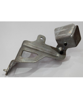 Suporte Da Tampa Do Motor Mercedes E300 2.0 2020