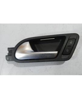 Maçaneta Interna Dianteira Esquerda Tiguan 2008 - 2014 Dianteira Maçaneta Interna Dianteira Esquerda Tiguan 2008 - 2014 Dianteira