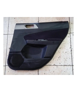 Forro Porta Traseira Direita Subaru Forester 2010 2011 Forro Porta Traseira Direita Subaru Forester 2010 2011