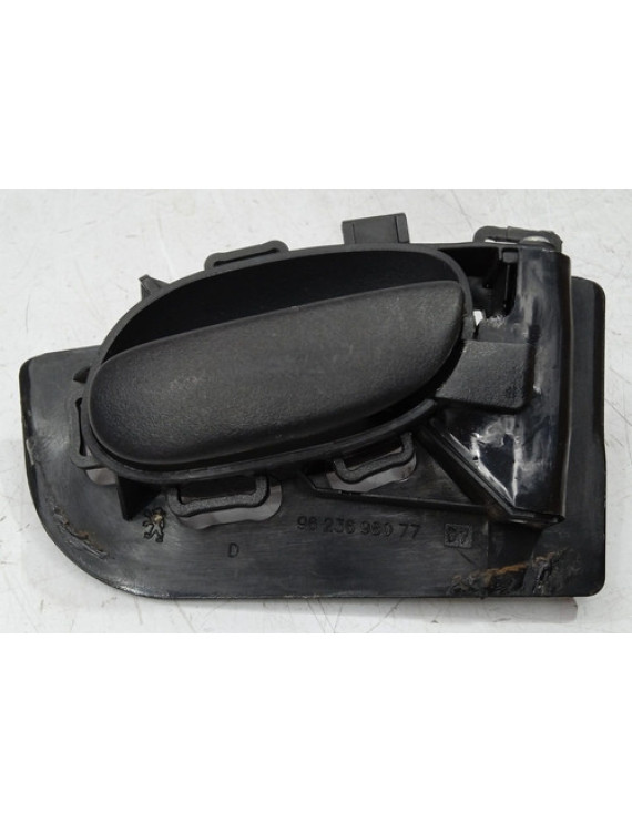 Maçaneta Interna Direita Peugeot 206 207 1999 - 2008 Preto Dianteira