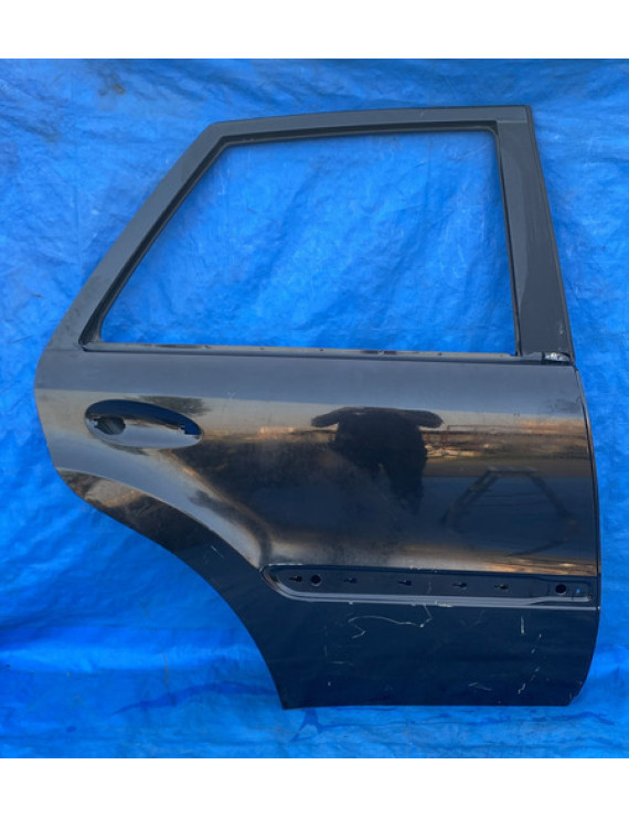 Porta Traseira Direita Mercedes Ml320 Ml350 Ml63 2007 A 2011 Traseira Direita Preto