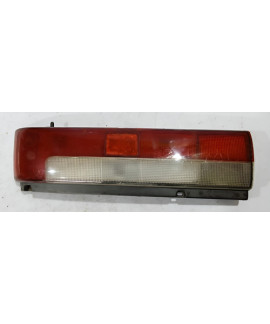 Lanterna Direita Suzuki Swift Gti 1989 - 2001 Direito Vermelho Lanterna Direita Suzuki Swift Gti 1989 - 2001 Direito Vermelho