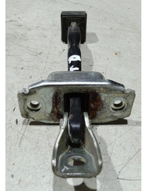 Limitador Porta Traseira Direita Outlander 2014
