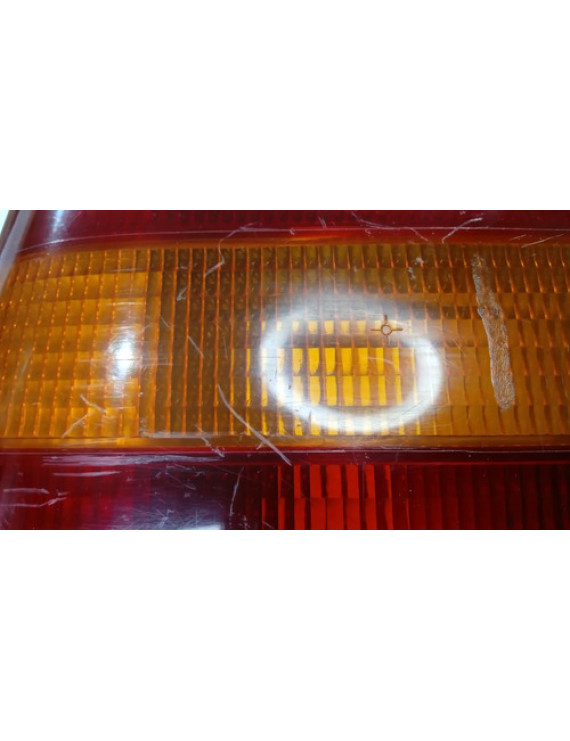 Lanterna Esquerda Volvo 460 1995 1996 Esquerdo/motorista Vermelho