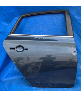 Porta Traseira Direita Sentra 2014 2015 2016 / Detalhe Traseira Direita Preto