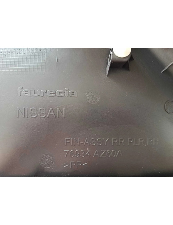 Acabamento Direito Porta Malas Nissan Livina 2009 A 2014 Preto