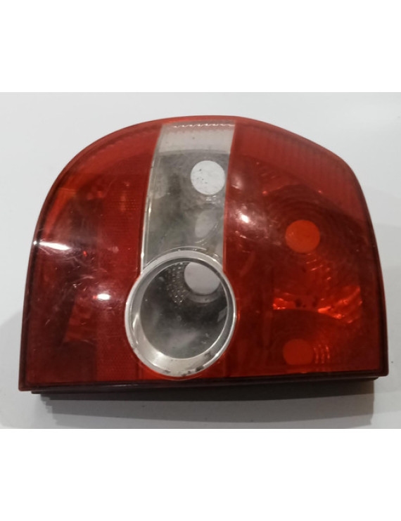 Lanterna Esquerda Fox 2003 2004 2005 2006 2007 2008 Esquerdo/motorista Vermelho Com Lente Clara