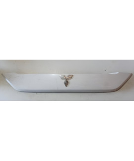 Moldura Tampa Traseira Outlander 2009 Brilhante Moldura Tampa Traseira Outlander 2009 Brilhante