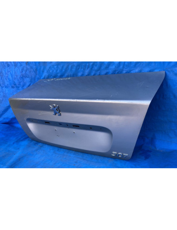 Tampa Traseira Peugeot 307 Sedan 2003 A 2012 / Detalhe Prateado