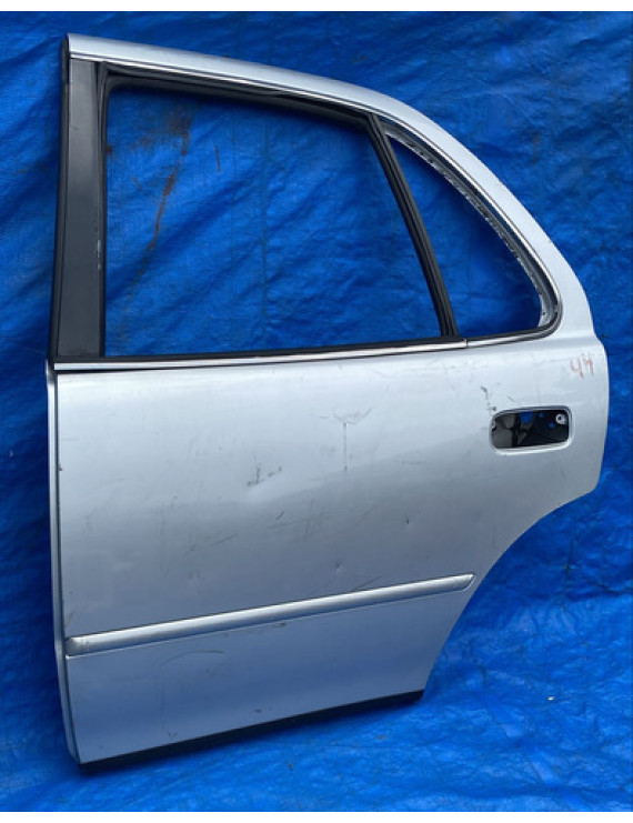 Porta Traseira Esquerda Toyota Camry 1992 A 1994  Traseira Esquerdo Prateado