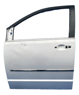 Porta Dianteira Esquerda Town & Country 2008 A 2016 Detalhe Dianteira Esquerdo Prateado Porta Dianteira Esquerda Town & Country 2008 A 2016 Detalhe Dianteira Esquerdo Prateado