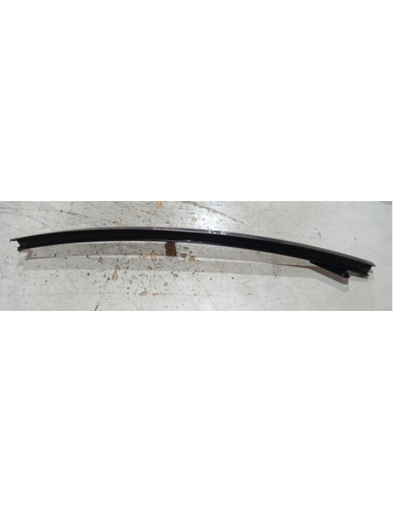 Canaleta Do Vidro Traseira Esquerda Lancer 2.0 Gt 2014 Preto