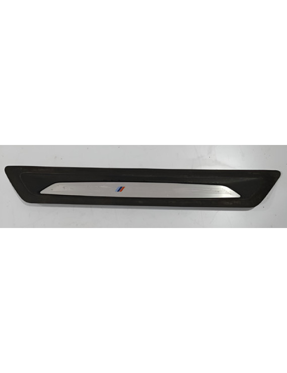 Soleira Da Porta Dianteira Esquerda Bmw 135i 320i 2015 Preto