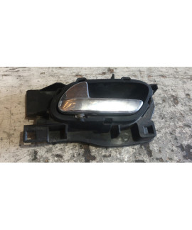 Maçaneta Interna Traseira Esquerda Peugeot 407 2006 Traseira