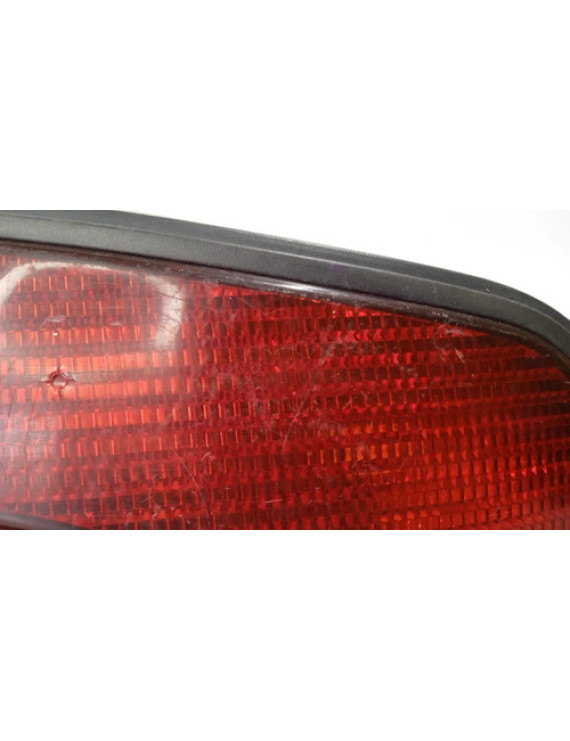 Lanterna Esquerda Peugeot 306 Hatch 1993 - 1997 Esquerdo/motorista Vermelho