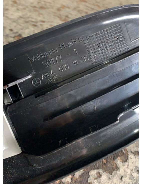 Soleira Porta Traseira Esquerd Mercedes Ml320 2009 2010 2011 Preto