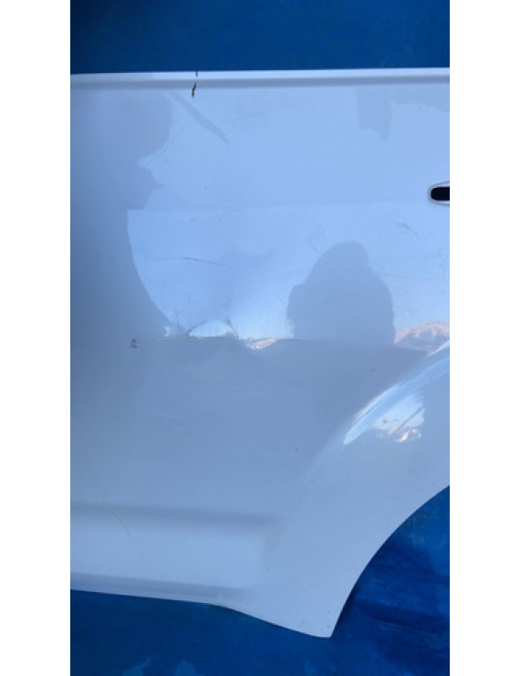 Porta Traseira Esquerda Outlander 2014 Avaria Amassada Traseira Esquerdo Branco