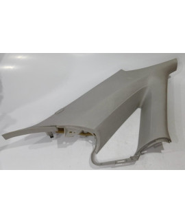 Moldura Vidro Fixo Traseiro Esquerdo Focus Sedan 2000 - 2009 Cinza Claro Moldura Vidro Fixo Traseiro Esquerdo Focus Sedan 2000 - 2009 Cinza Claro