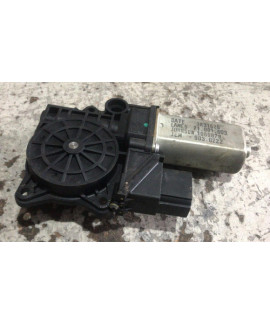 Motor Vidro Traseiro Direito Bmw 118i 2008 Motor Vidro Traseiro Direito Bmw 118i 2008