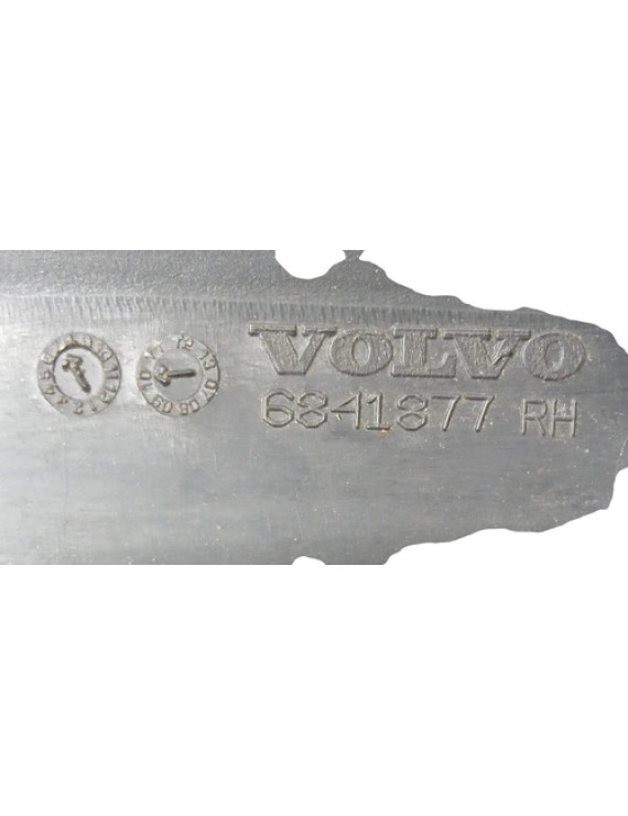 Acabamento Coluna Traseira Direita Volvo C30 2006 - 2013