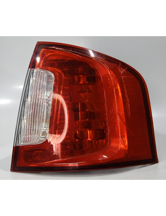 Lanterna Direita Ford Edge 2009 2010 2011 / Avaria Direito Vermelho