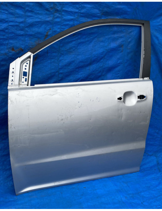 Porta Dianteira Esquerda Ssangyong Korando 2011 A 2014 Dianteira Esquerdo Prateado