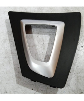 Moldura Alavanca De Câmbio Bmw 135 2015 Preto