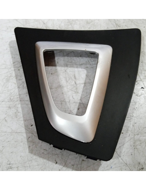 Moldura Alavanca De Câmbio Bmw 135 2015 Preto