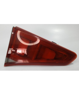 Lanterna Esquerda Tampa Chery Tiggo 7 2020 2021 2022 Avaria Esquerdo/motorista Vermelho Lanterna Esquerda Tampa Chery Tiggo 7 2020 2021 2022 Avaria Esquerdo/motorista Vermelho