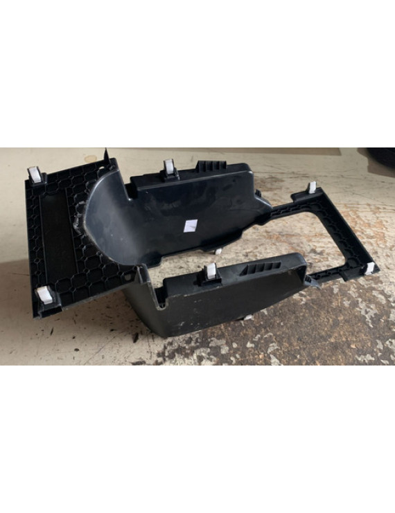 Acabamento Interno Console Central Honda Hrv 2018