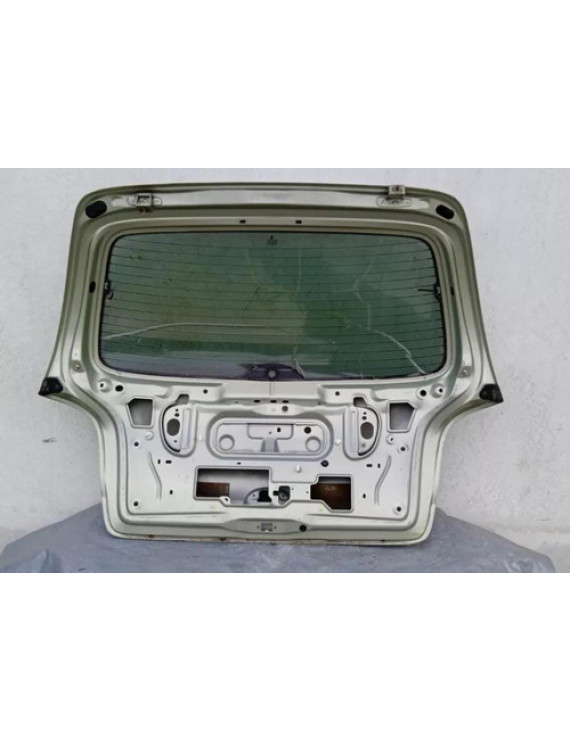 Tampa Traseira Megane Scenic 2000 - 2005 Detalhes  Prata
