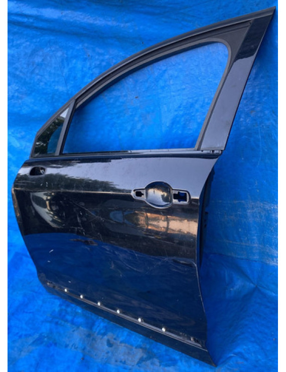 Porta Dianteira Esquerda C5 Sedan 2008 - 2012  / Detalhe Dianteira Esquerdo Preto