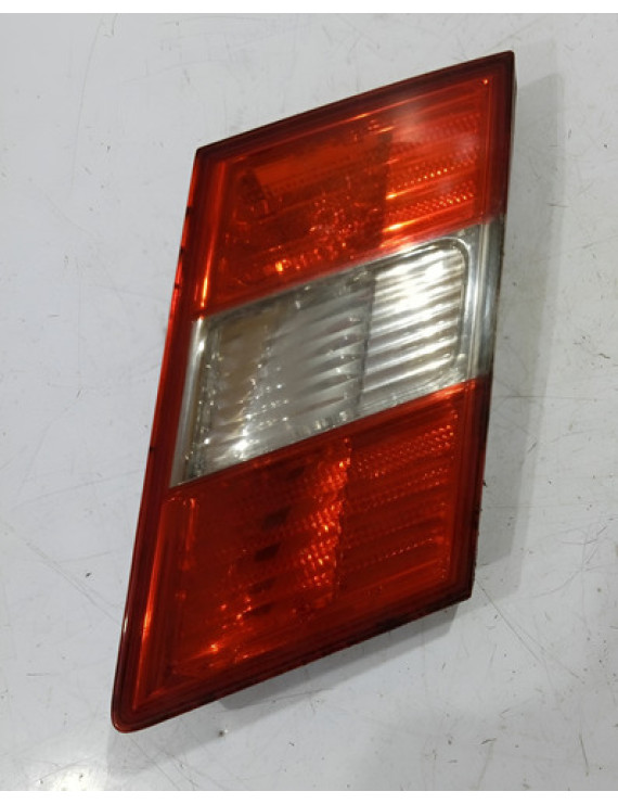 Lanterna Direita Tampa Mercedes Clc200 2008 2009 2010 2011 Direito