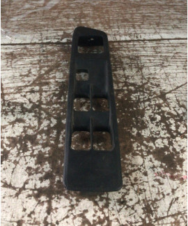 Moldura Botão Vidro Pajero Tr4 Diant Esquerdo 2001 - 2009 Moldura Botão Vidro Pajero Tr4 Diant Esquerdo 2001 - 2009