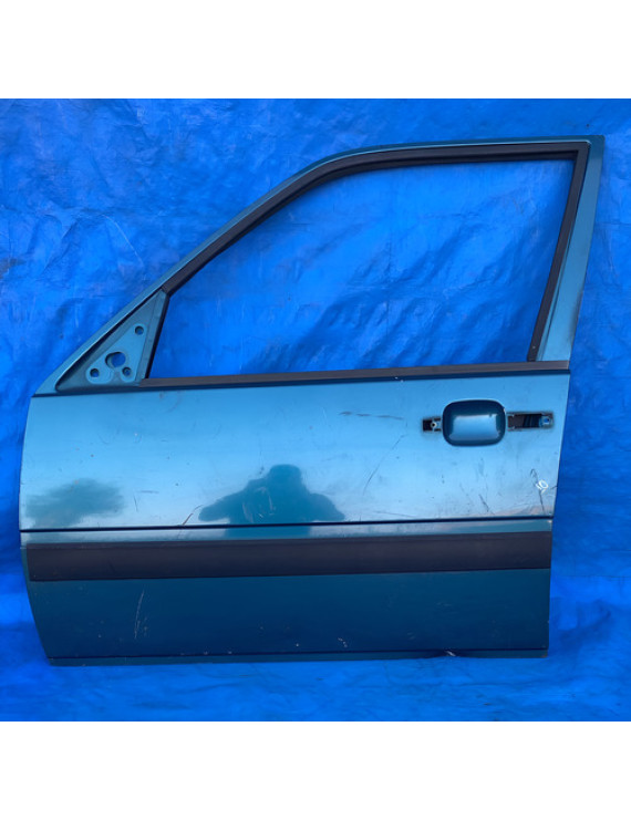 Porta Dianteira Esquerda Volvo 440 1993 A 1996 Dianteira Esquerdo Azul