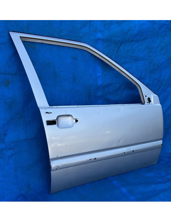Porta Dianteira Direita Volvo S70 1998 A 2000 Dianteira Direita Prata