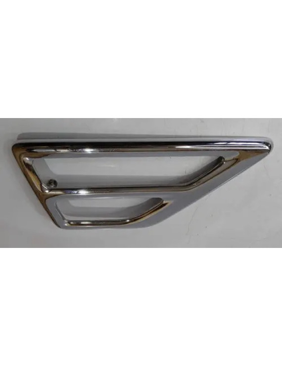 Moldura Entrada De Ar Paralama Direito Pajero Full 2014 2015 Prata Direito