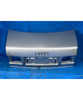 Tampa Traseira Audi A8 1996 1997 1998 1999 2000 Prateado