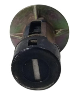 Cilindro Miolo Chave Tampa Traseira Pajero Sport 1999 - 2005 Cilindro Miolo Chave Tampa Traseira Pajero Sport 1999 - 2005