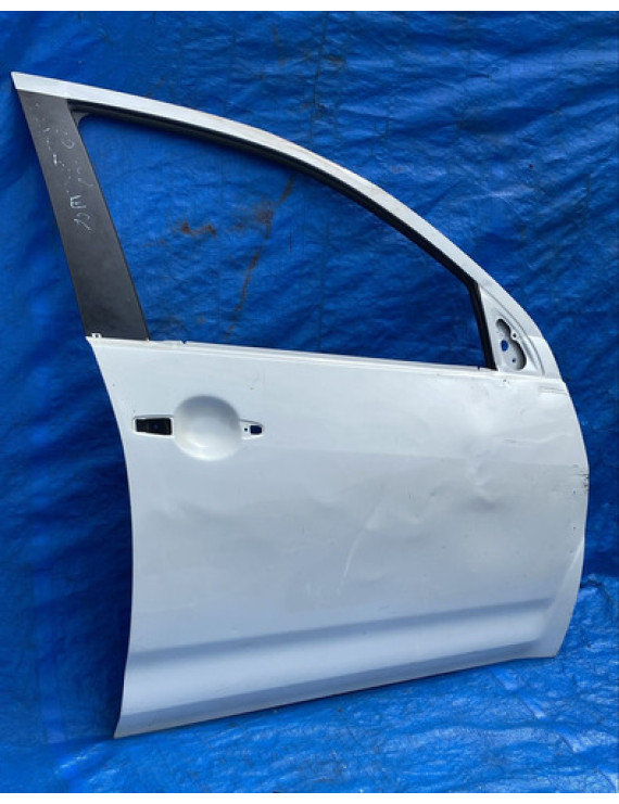 Porta Dianteira Direita Outlander 2008 Á 2013 / Avaria Dianteira Direita Branco