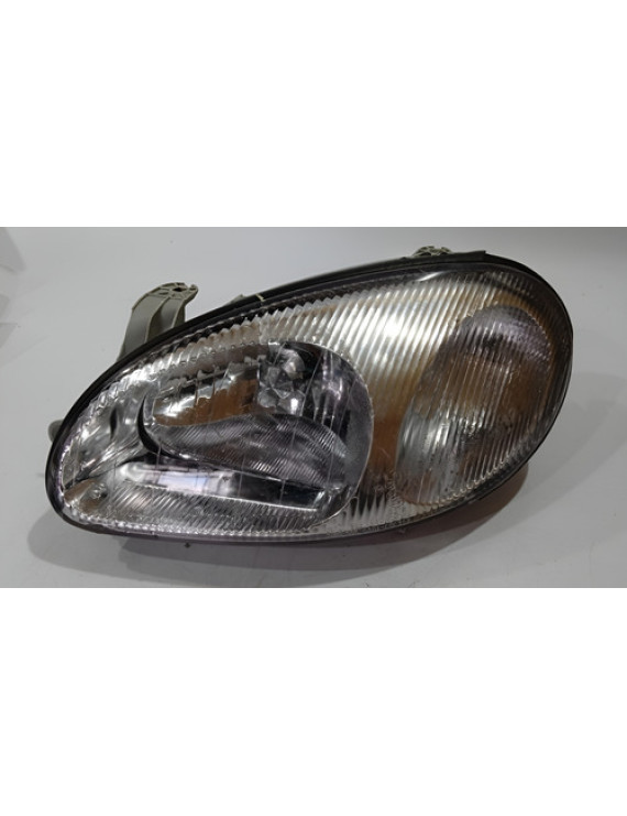 Farol Esquerdo Daewoo Lanos 2000    Esquerdo