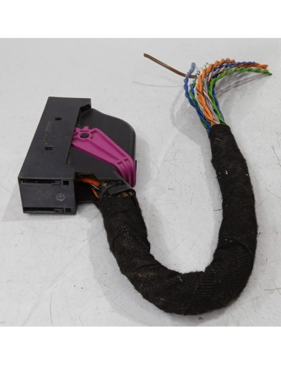 Conector De Chicote Mercedes Gla 200 2015
