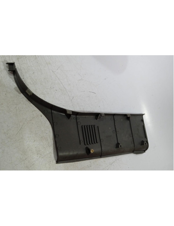 Acabamento Coluna Inferior Esquerdo Hilux 2012 - 2015  Preto