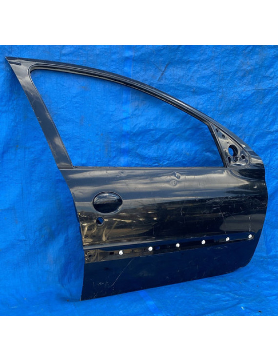 Porta Dianteira Direita Peugeot 206 207 4 Portas Detalhe Dianteira Direita Preto