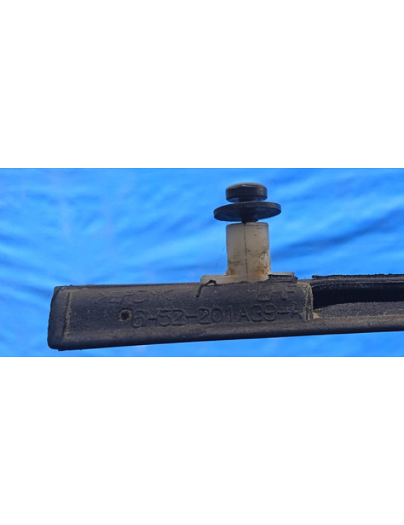 Pestana Externa Dianteira Esquerdo Freelander 2 2008 - 2014 Preto