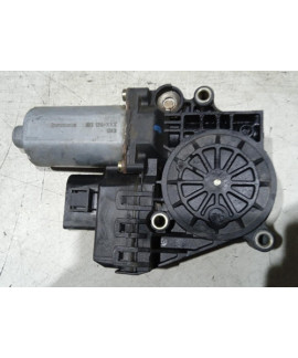 Motor Vidro Dianteiro Esquerdo Audi A4 2001 103124-xxx Motor Vidro Dianteiro Esquerdo Audi A4 2001 103124-xxx